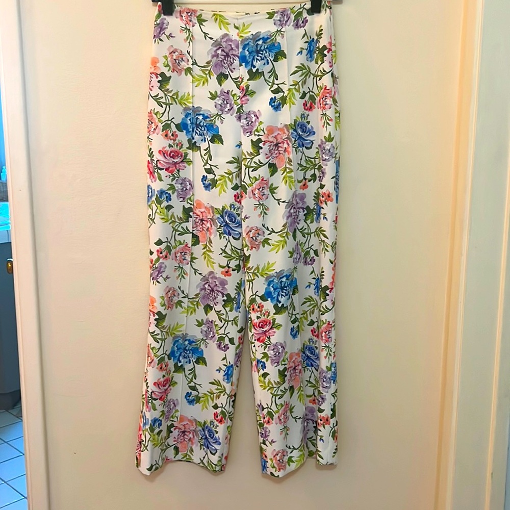 ADORABLE A&O FLORAL PANTS